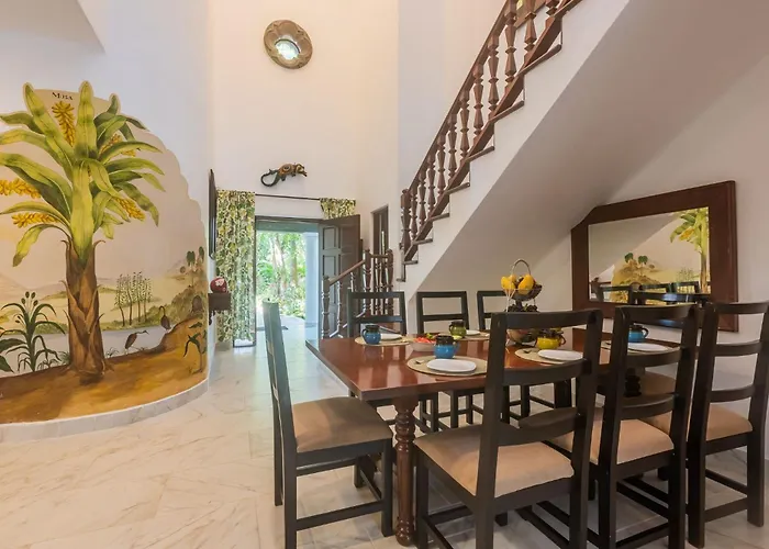 Villa Lumavi 6 Bedrooms, Private Pool, Playacar *