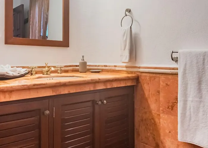 Lumavi 6 Bedrooms, Private Pool, Playacar