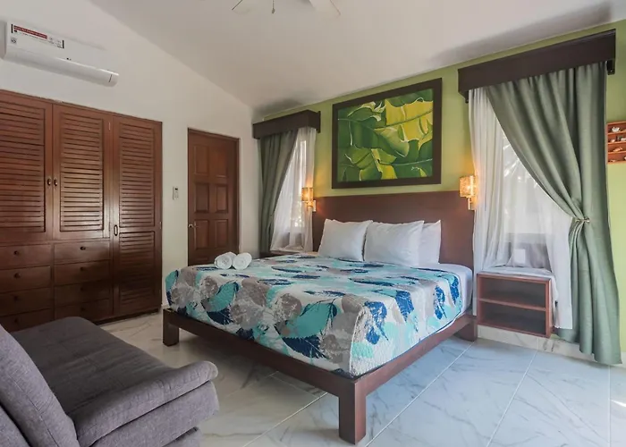 Lumavi 6 Bedrooms, Private Pool, Playacar